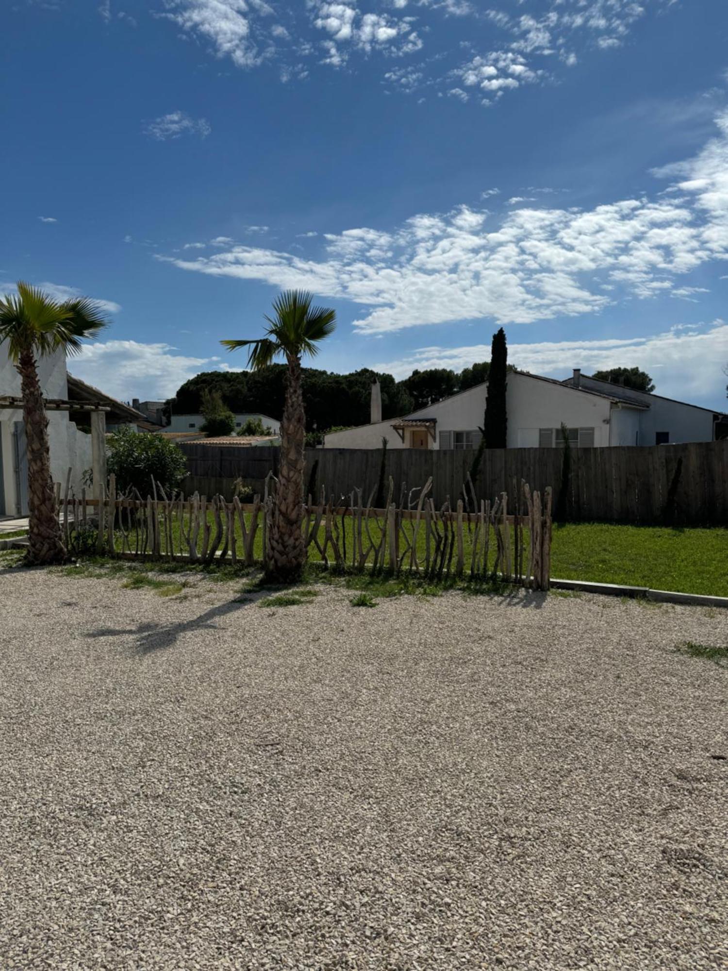 Le Mas Des Sagnes Saintes-Maries-de-la-Mer Exterior foto